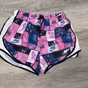 Woman’s Nike athletic shorts size medium